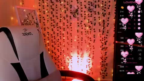 Lina online show from 04/08/26, 05:07