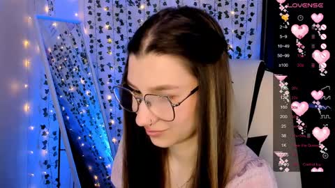 Lina online show from 04/09/26, 06:19