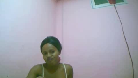 linah1123 online show from 11/28/25, 08:17