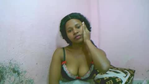 linah1123 online show from 01/15/26, 08:08