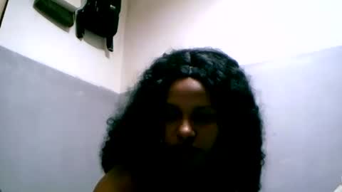 linah1123 online show from 02/20/26, 06:59