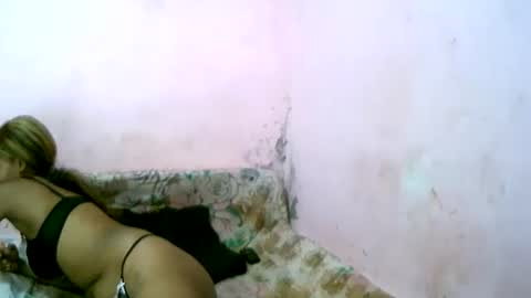 linah1123 online show from 03/22/26, 12:14