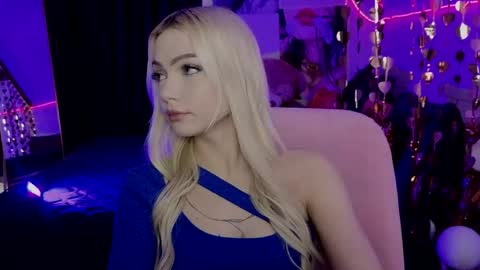 Snapshot of linalirian chatting on 05/06/26, 10:09 I am Lina online show from 05/06/26, 10:09