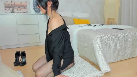 Lina Fanslymysensualworld online show from 02/05/25, 11:12