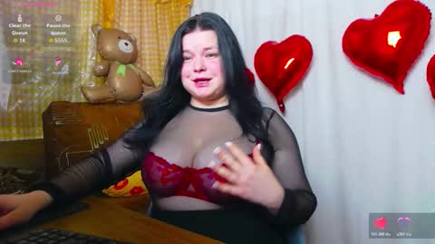 Lina online show from 02/15/26, 07:51