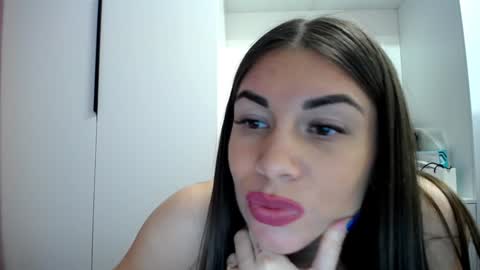 Lina Sparks online show from 12/15/24, 10:47