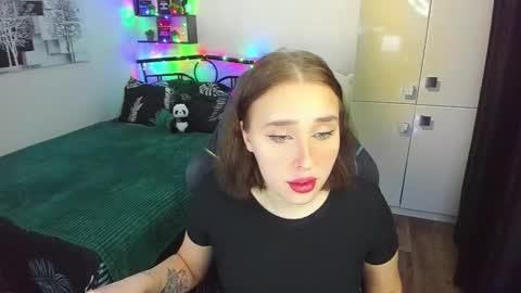 Lina online show from 03/05/26, 10:06