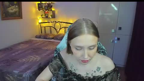 Lina online show from 06/12/26, 09:35