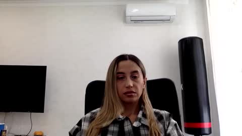 linavora online show from 02/04/26, 12:00