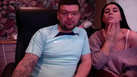 lincolnshirecouple21 online show from 12/04/25, 10:57