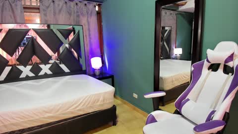  Linda  online show from 01/22/25, 06:10