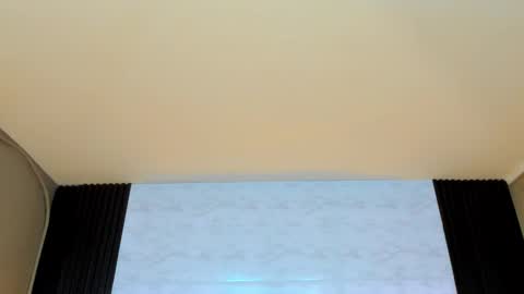  Linda  online show from 10/10/25, 06:29