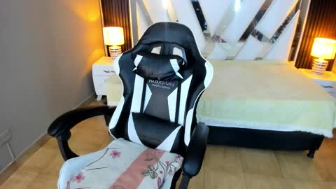  Linda  online show from 02/22/26, 01:42