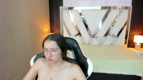  Linda  online show from 04/07/26, 06:41