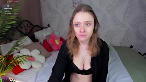 Linda  GMT2 Mon Tu Fri Sa Su  0300am-1000 am online show from 03/29/26, 01:05