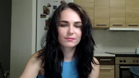 Linda online show from 09/18/25, 07:16