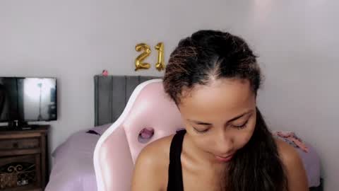 Snapshot of linda_brown_1 chatting on 06/12/26, 12:15 linda brown online show from 06/12/26, 12:15