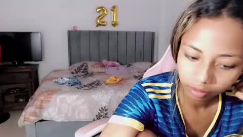Snapshot of linda_brown_1 chatting on 07/28/26, 12:48 linda brown online show from 07/28/26, 12:48