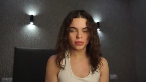 Linda online show from 01/14/26, 01:17