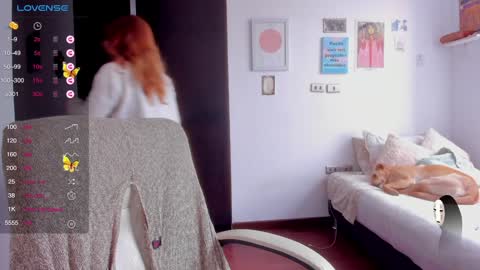 Giggles  online show from 12/13/24, 02:05