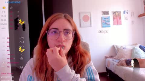 Giggles  online show from 01/21/25, 07:50