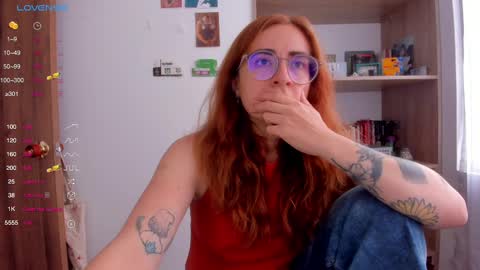 Giggles  online show from 02/13/25, 02:52