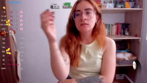 Giggles  online show from 02/21/25, 03:54