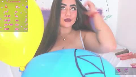 Snapshot of linda_jay_ chatting on 11/08/25, 03:34 Linda online show from 11/08/25, 03:34