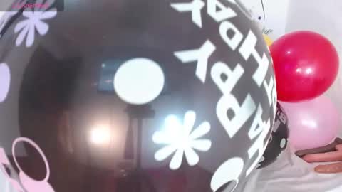 Linda  online show from 06/04/26, 10:49