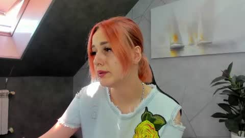 Snapshot of linda_jonys chatting on 06/20/26, 08:39 Linda online show from 06/20/26, 08:39