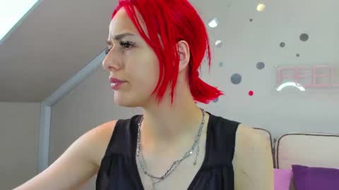 Snapshot of linda_jonys chatting on 07/07/26, 08:07 Linda online show from 07/07/26, 08:07