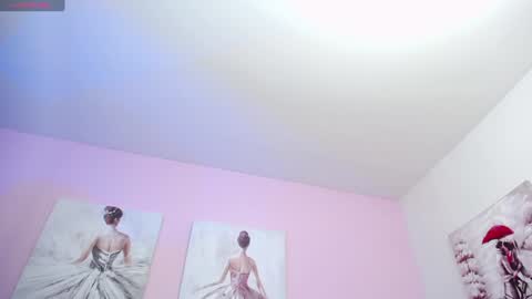 Snapshot of linda_morgan1 chatting on 01/14/25, 12:14 Maria Paula online show from 01/14/25, 12:14