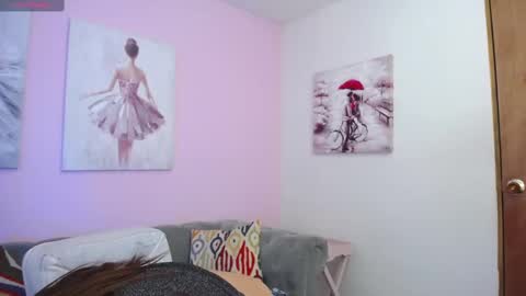 Snapshot of linda_morgan1 chatting on 02/12/25, 11:51 Maria Paula online show from 02/12/25, 11:51