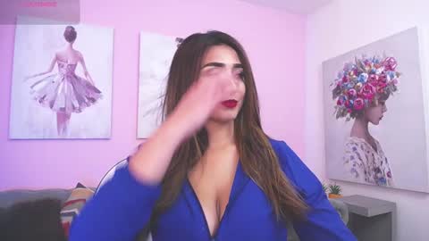 Snapshot of linda_morgan1 chatting on 10/12/25, 12:04 Maria Paula online show from 10/12/25, 12:04
