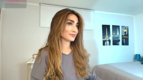 Maria Paula online show from 05/24/26, 12:21