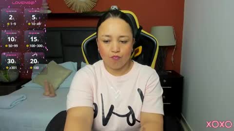 L I N D A online show from 09/26/25, 07:51