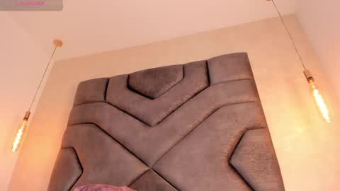 Linda Saenz online show from 02/13/25, 02:52