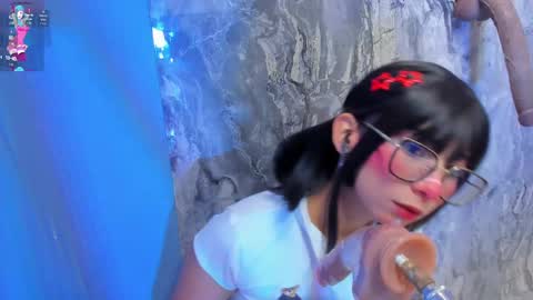 linda_sofi__ online show from 10/29/25, 07:48