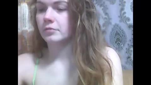 Snapshot of lindaahskysx chatting on 02/05/26, 09:30 LindaAhSkysX online show from 02/05/26, 09:30