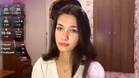 Snapshot of lindabirk chatting on 11/19/25, 12:38 Grace online show from 11/19/25, 12:38