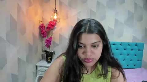 Snapshot of lindabreexlove chatting on 07/02/26, 04:29 online show from 07/02/26, 04:29