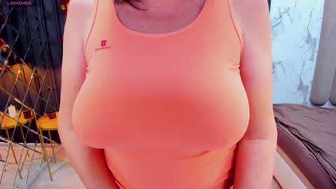 Linda online show from 12/30/24, 08:43