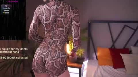 your Linda is back online show from 11/30/25, 04:05