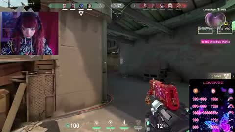 CatalinaANIDEA     online show from 10/27/25, 11:52