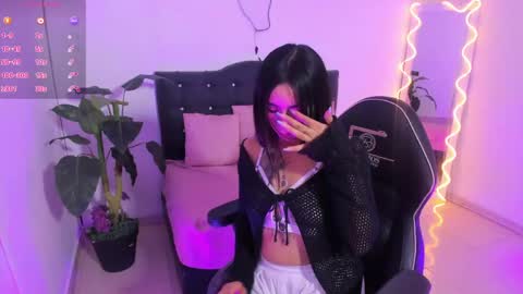 Linda  online show from 04/18/26, 03:54