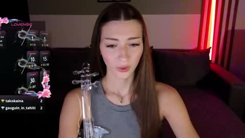 Snapshot of lindsey_mey chatting on 04/19/26, 10:34 Lindsey online show from 04/19/26, 10:34