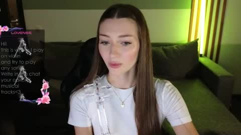 Snapshot of lindsey_mey chatting on 04/29/26, 10:49 Lindsey online show from 04/29/26, 10:49