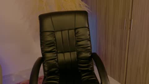 Lindsey Moss online show from 02/10/26, 12:15