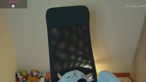 Ling online show from 03/20/26, 02:22