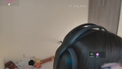 Ling online show from 04/01/26, 09:01